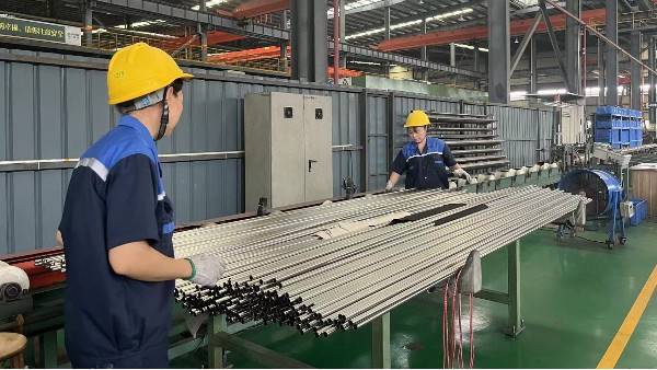 新能源電池行業(yè)不銹鋼管選擇！